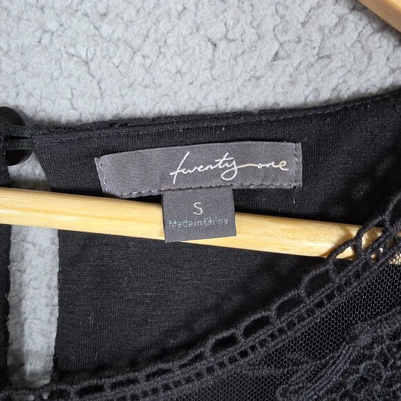 Twenty One Dress Womens Size Small Black Cocktail Mini Gothic Grunge Eyelet Y2K - Picture 8 of 11